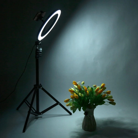 LAMPA PIERŚCIENIOWA 60W RING MAKIJAŻU STATYW 220cm