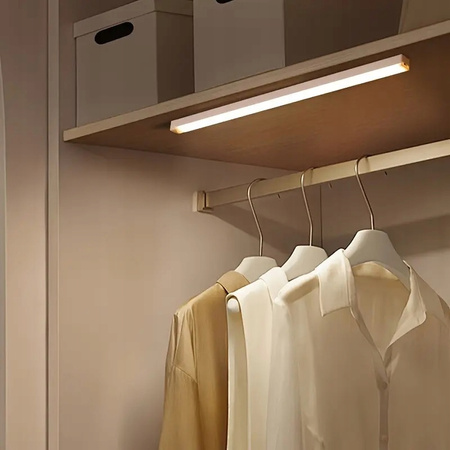 LAMPKA PODSZAFKOWA LED Z CZUJNIKIEM RUCHU 20CM POD MEBLE SAMOPRZYLEPNA
