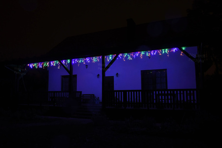 KURTYNA ŚWIETLNA 11M SOPLE 300 LED MULTI + FLASH sople hermetyczny kabel